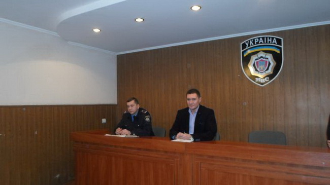 � ��������� ����� ������ ������� � �������