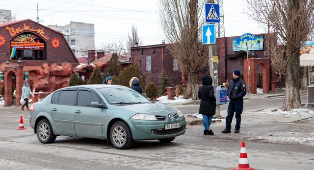 В Днепре Renault сбил мужчину на «зебре»