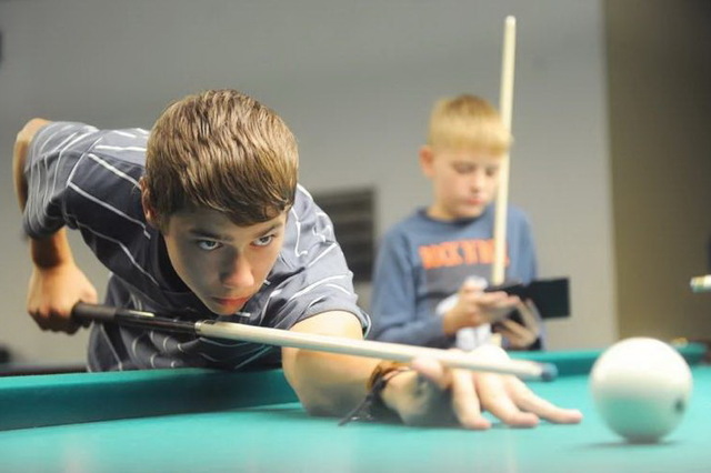 Бюджет участия: в Каменском при ДЮСШ №1 предлагают создать школу бильярда