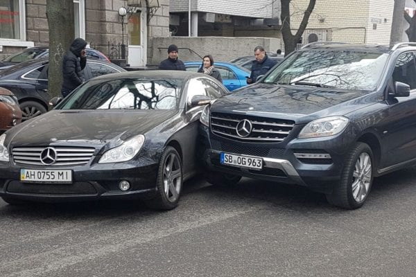 � ������ �� �������� ����������� ��� Mercedes: �������� ����������