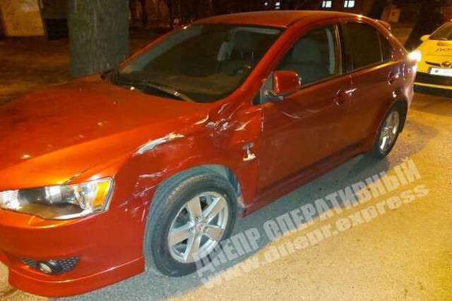   :      Toyota  Mitsubishi