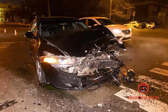 � ������ ����� ��������� Skoda ����������� � Honda � ������ ���������� (��������� ����� ���)