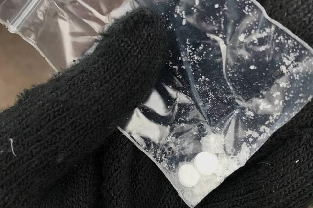 Патрульные обнаружили у 21-летнего парня 16 «закладок»