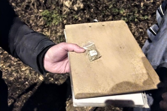 Патрульные задержали закладчика наркотиков