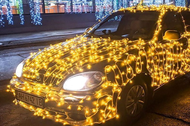 Иллюстративное фото. Новогодний автопробег в Днепре: как водители зажигали огни и помогали фронту