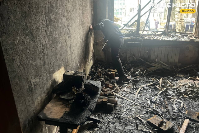 Квартира сгорела дотла: житель Днепра рассказал о последствиях атаки