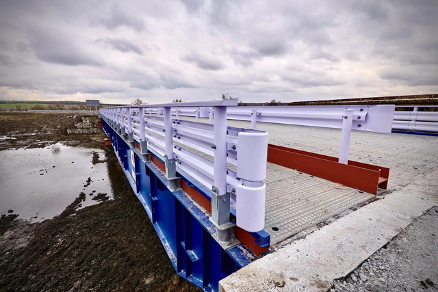 �� ���������������� ����� � ������������ ����� ����