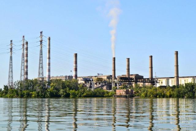 В Днепре готовятся к перебоям с теплом из-за повреждений Приднепровской ТЭС