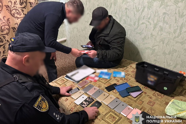 Мешканець Дніпропетровщини обдурив громадян більш ніж на 800 000 гривень