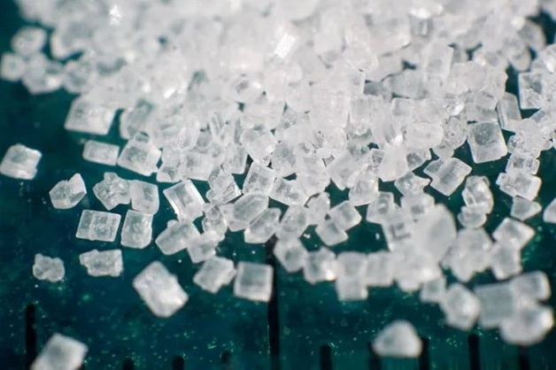 У Кривому Розі поліцейський організував наркобізнес: судитимуть 13 осіб