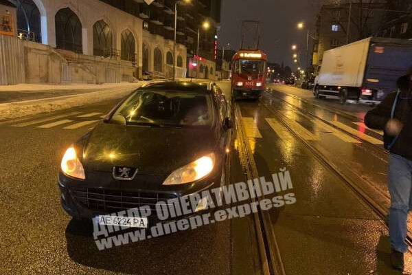 � ������ �� ������ Peugeot ���� �������: ������������� �����������������