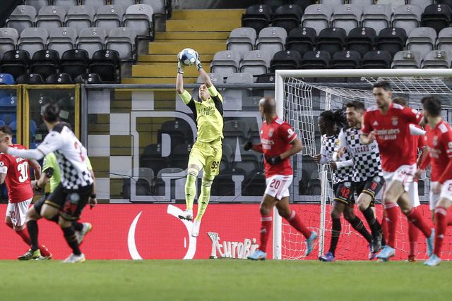 «Бенфика» без Яремчука не сумела обыграть «Боавишту»