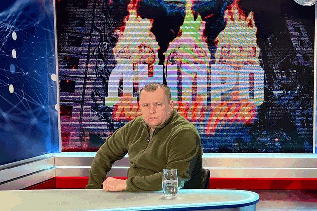 Գ:       .   