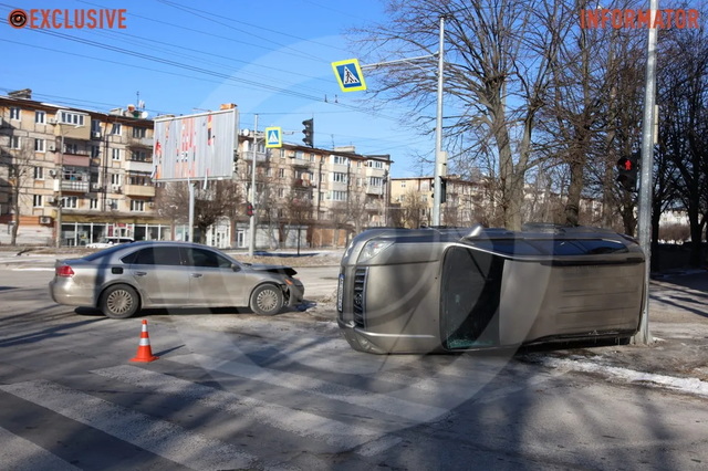 � ������ �� ���� Toyota ������������� ����� ������������ � Volkswagen