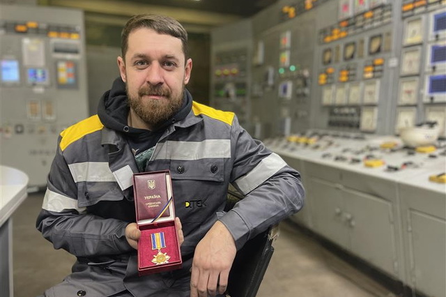 Днепровский энергетик награжден орденом
