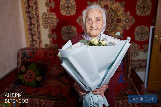 ���������� ������ ��������� ������������� 100-������ ������