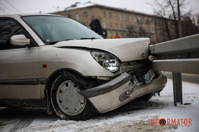 � ����� �� �������� ����� Daihatsu �'���� � �������: ������������� ������� � ������