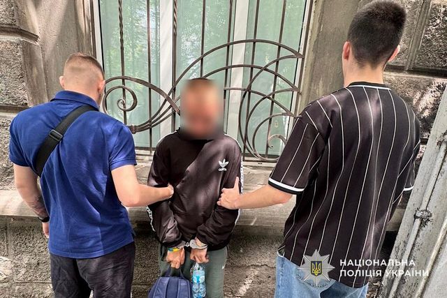 Оперативники криминальной полиции Днепра задержали мужчину за квартирную кражу: суд вынес решение по делу