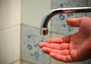      г   