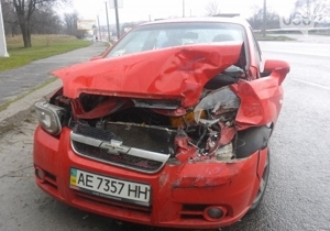 �� ����� ����������� ��������� Mercedes-Benz ����������� � Chevrolet Aveo