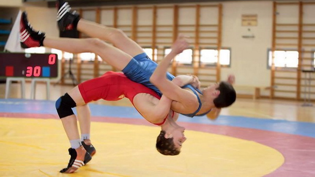 � ���`�������� ������ ��������� �������� ������ � �����-������� ��������