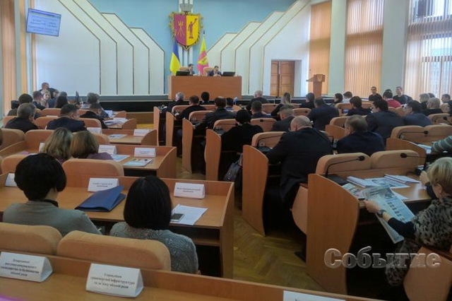 В Каменском выделили деньги на установку в домах счетчиков тепла