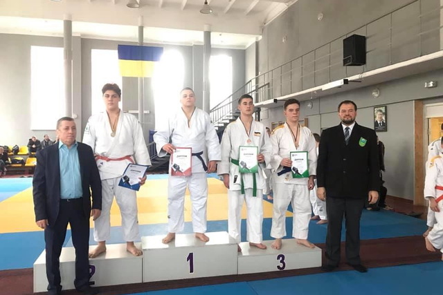 ��������� ��������� �������� ������� � ���������� ����������