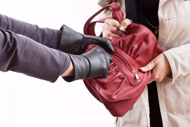 В Каменском задержали грабителя