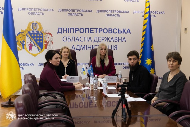 Продаж ліків на АЗС: підприємцям Дніпропетровщини розповіли про нововведення