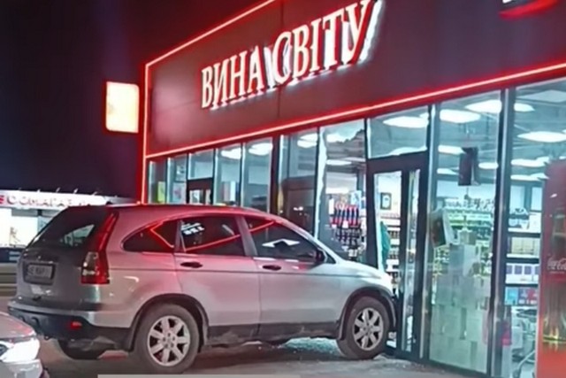 � ������ �� �������� ����� ���� ������� � �������, ����� ������������ - �������