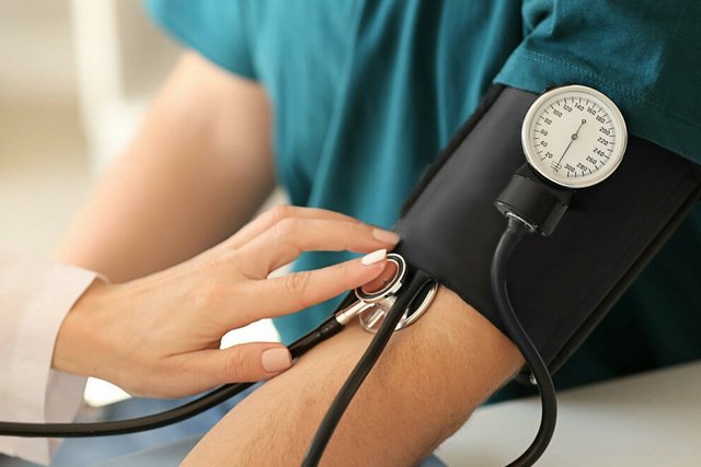 ����� 100 ���������� ���������������� ���������� �� ����������� �������� ��������� ������� 40+�