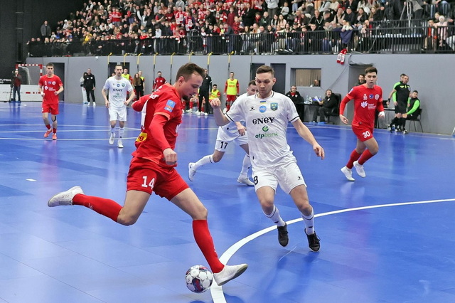 Футзалисты Днепра обыграли бессменного чемпиона Украины