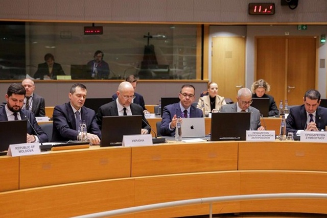 ������� � ���������� ������� ������ ������������ ��� ������� ��������������