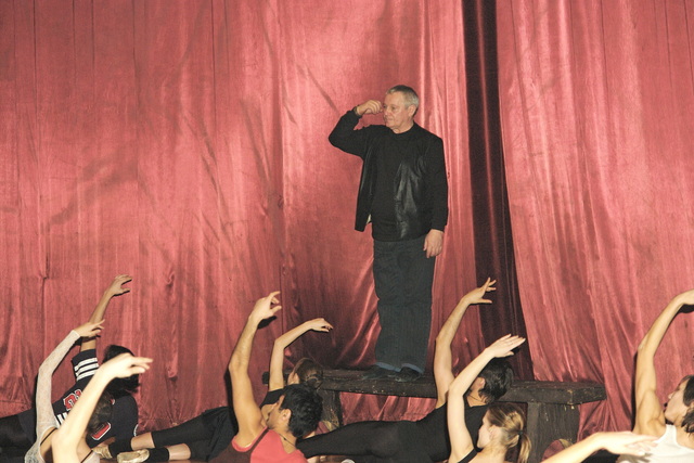 ����� ������� ������������ ������ ������� ���� 80-�����