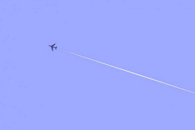 Авиаперелеты во время войны: эксперт назвала первую страну, куда смогут полететь украинцы