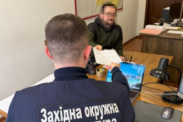 У приватній клініці Дніпра викрито схему внесення фіктивних пацієнтів до системи НСЗУ