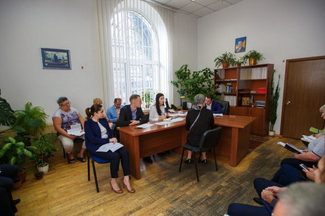 До Кам’янської міської ради у 2018 році надійшло на розгляд понад 18 тисяч звернень громадян