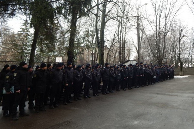 В день выборов в Каменском зарегистрировали 27 сообщений, связанных с нарушением избирательного процесса