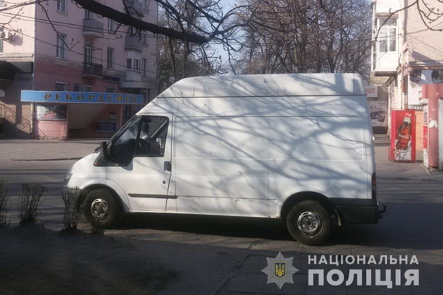 У Кам'янському власник пограбованого авто затримав злодія-іноземця