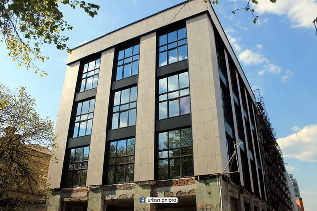 В Днепре бывшая «Володарка» обретает новый вид