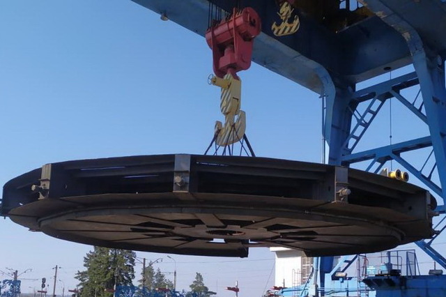 На Среднеднепровской ГЭС в Каменском продолжается реконструкция гидроагрегатов