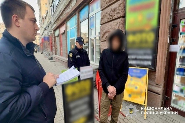 У Дніпрі чоловік попався на крадіжці ноутбука із навчального закладу