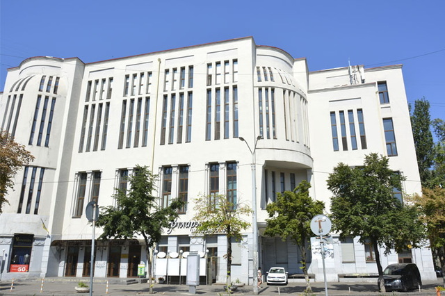 � ������ ��������� ���������� ��������������� �������� ������. ���� ��������