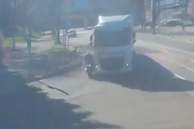 � ���'�������� �� �������� �������� DAF ���� �����������: ���� �������