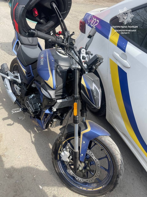Без права керування та п’яний: патрульні виявили порушника на мотоциклі Shineray