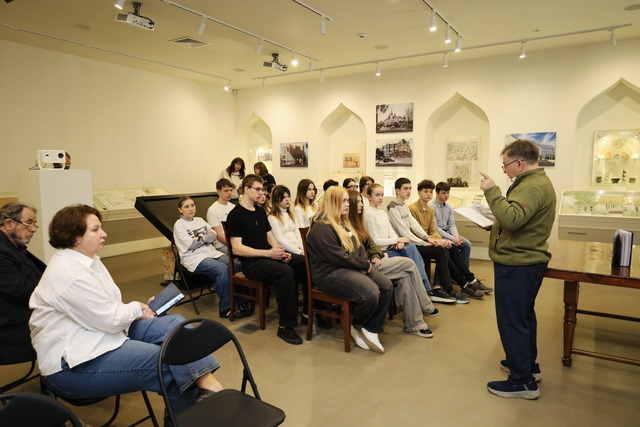 � ����� ������� ������ ���������� � �������� ������� �������