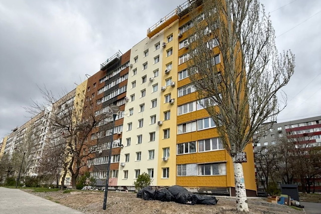 Будинки на Калиновій одягають нове вбрання