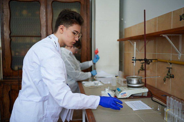 ����� ������ � ������ ������������ ������� � ��쳿