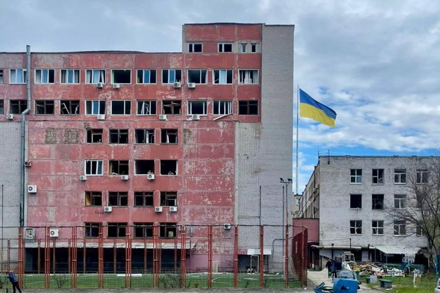 ������� ����� ������ ����, ��������� 2 ����������� ����, � ��� ������ �� ��������� ����� �� ������