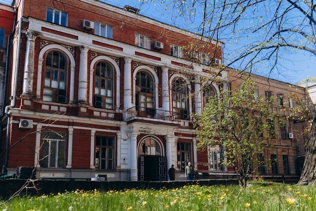 ������� ������������� � �������� ��������. ��-�� �������� �� ���������� ��� ������ ������������ �����������